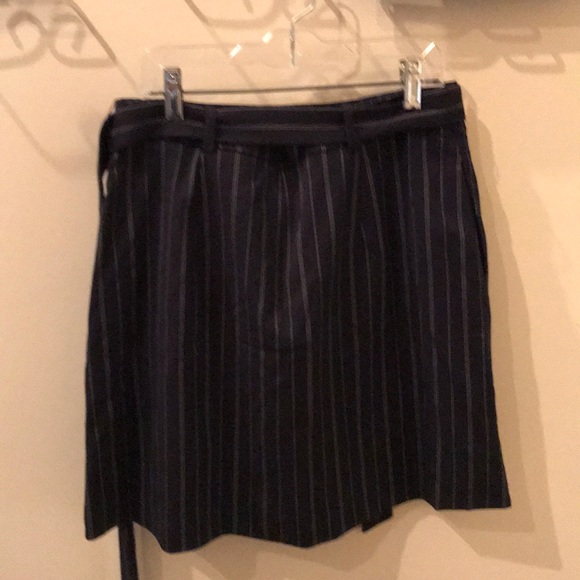 NWOT Banana Republic size 0 mini skirt - Picture 7 of 8
